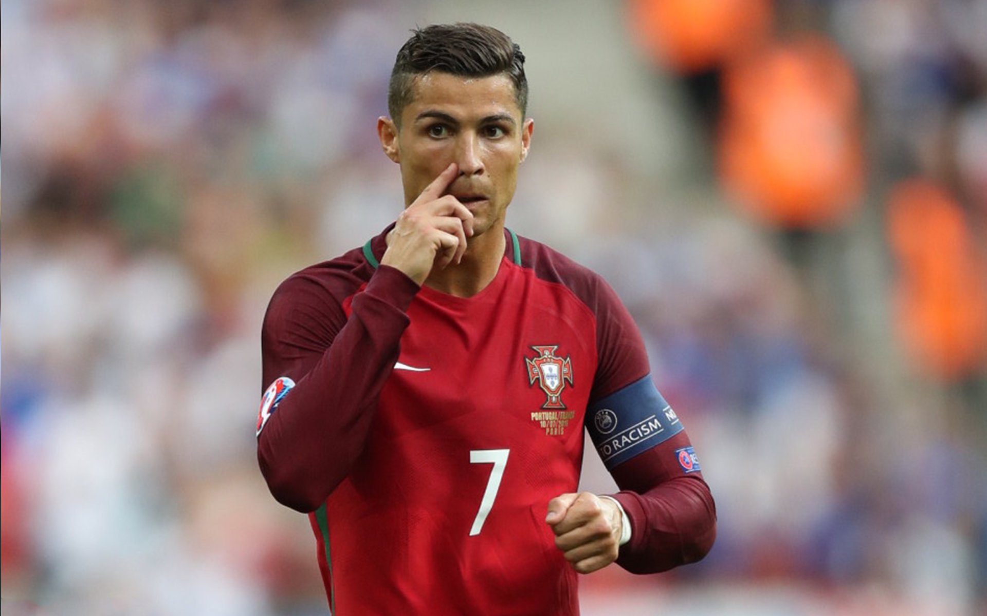 乐鱼体育网页登录-职业球员位置适应能力培养被忽视，职业球员训练计划